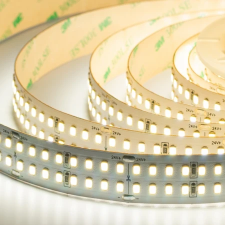 Лента светодиодная ELFLED LX170, 320/м (2835), 24В, 40Вт/м, 3м, 2ряда, белый нейтральный 4000-4500К ELFLED-24320-LX170/2-nw Лента светодиодная ELFLED LX170, 320/м (2835), 24В, 40Вт/м, 3м, 2ряда, белый нейтральный 4000-4500К ELFLED-24320-LX170/2-nw